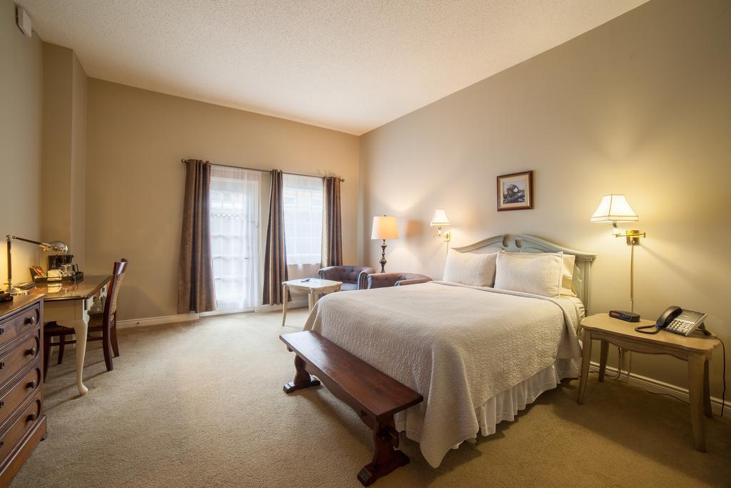 The Woodlawn Inn Cobourg Eksteriør billede