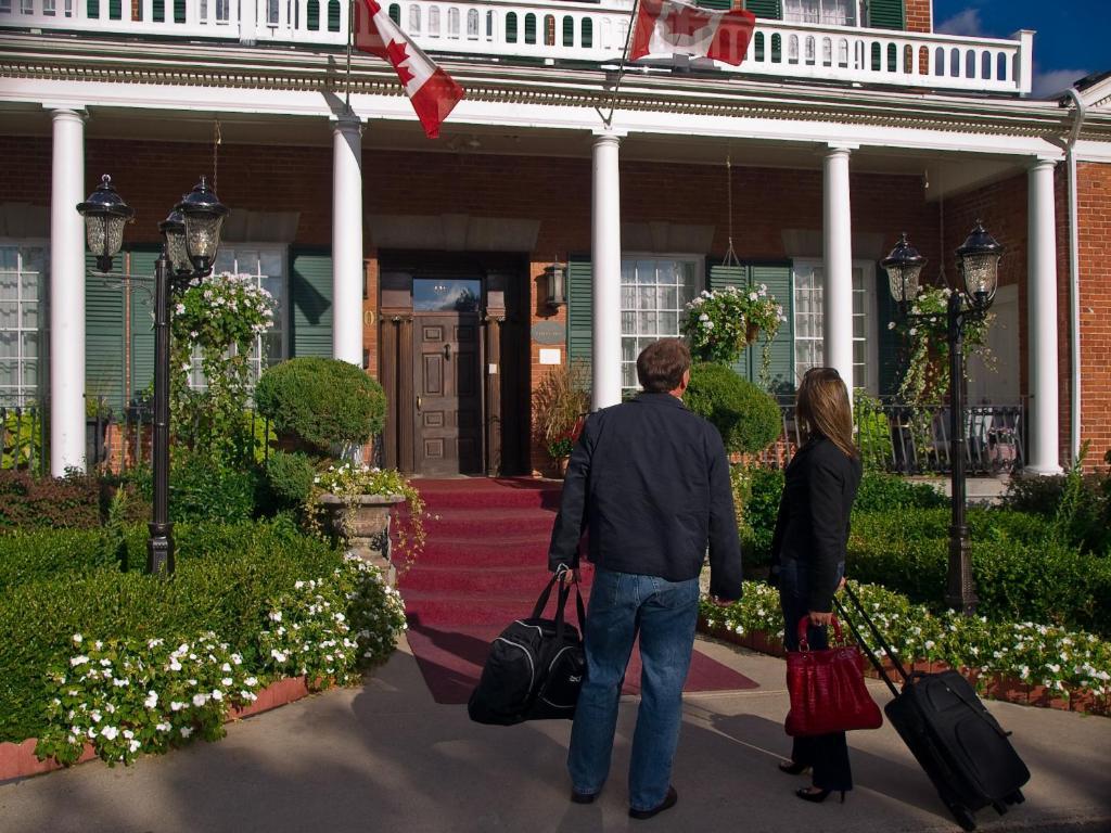 The Woodlawn Inn Cobourg Eksteriør billede