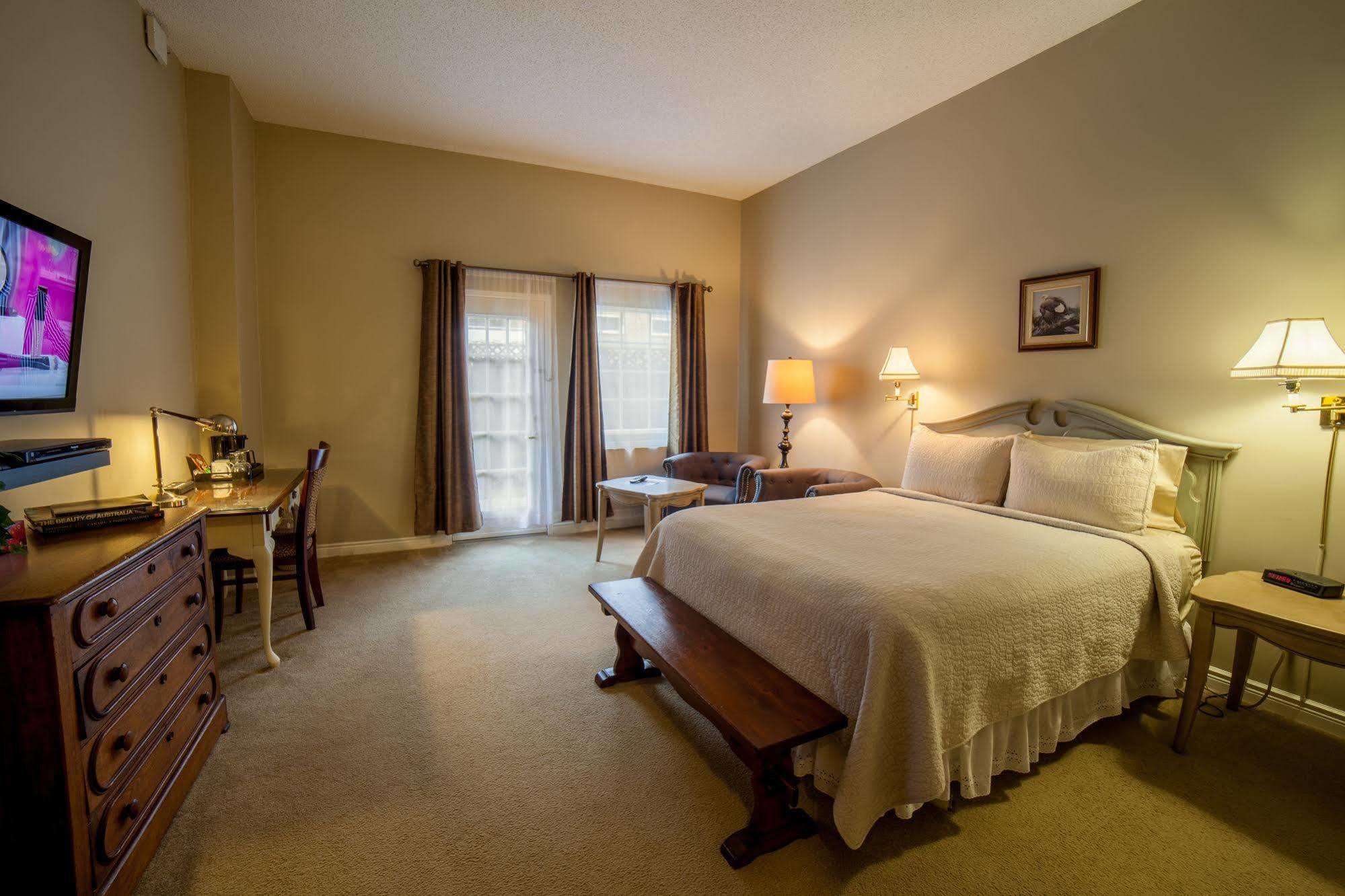 The Woodlawn Inn Cobourg Eksteriør billede